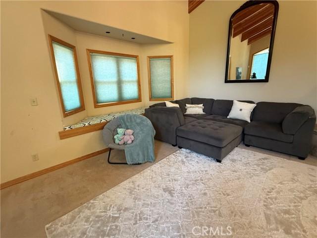 Strawberry, California, 95375, United States, 4 Bedrooms Bedrooms, ,3 BathroomsBathrooms,Residential,For Sale,1975985