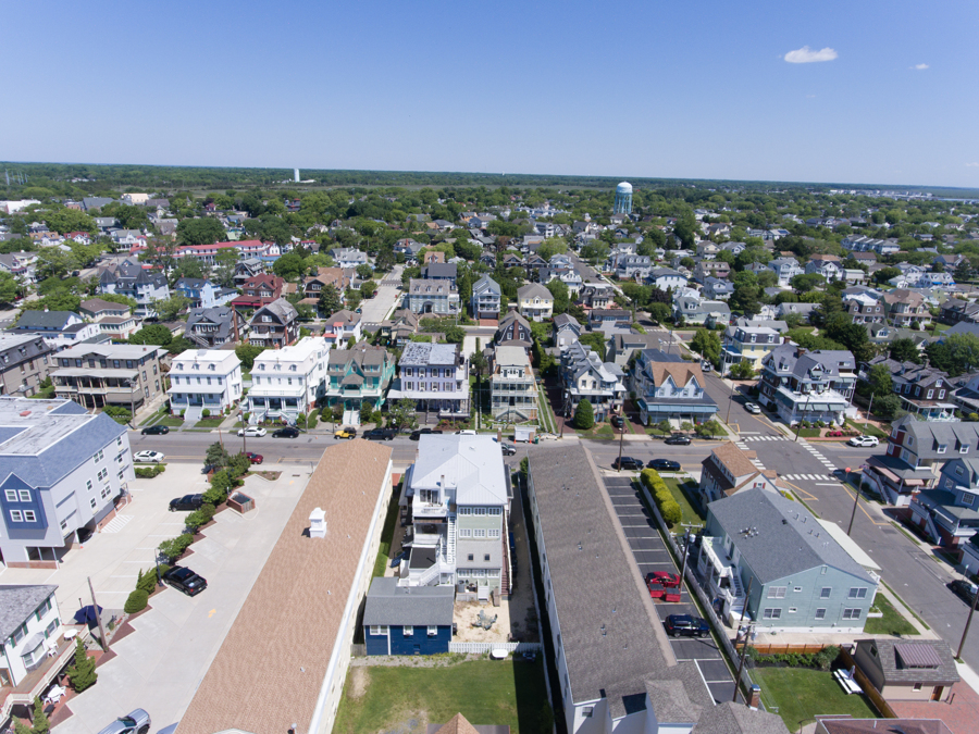 Cape May, New Jersey, 08204, United States, 6 Bedrooms Bedrooms, ,6 BathroomsBathrooms,Residential,For Sale,2006097