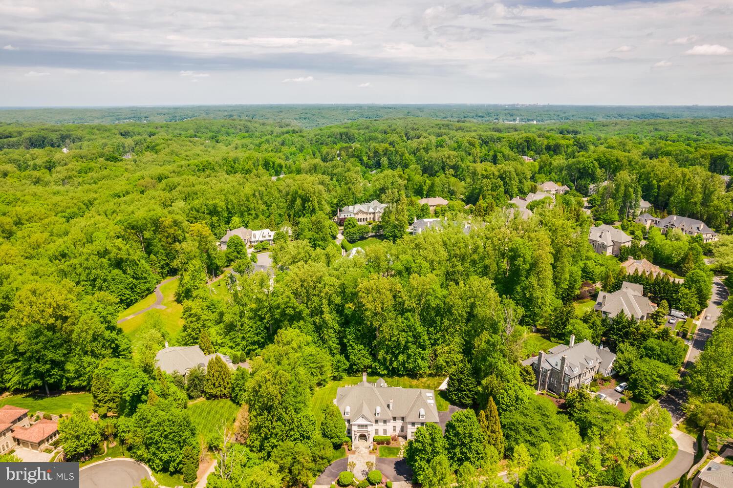 Mclean, Virginia, 22102, United States, 7 Bedrooms Bedrooms, ,10 BathroomsBathrooms,Residential,For Sale,1842537