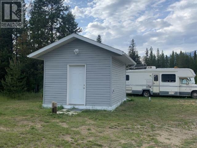 VALEMOUNT, British Columbia, V0E 2Z0, CA, 2 Bedrooms Bedrooms, ,1 BathroomBathrooms,Residential,For Sale,1836859