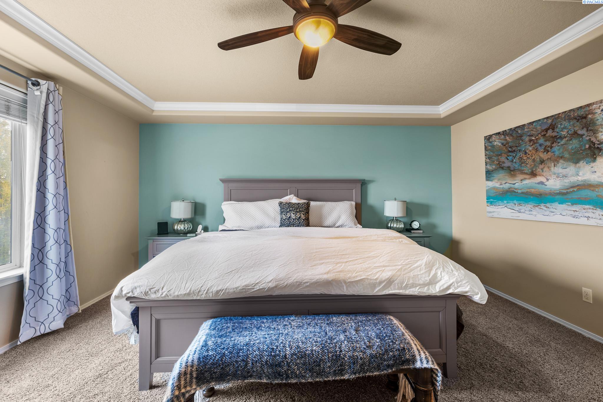 Kennewick, Washington, 99338, United States, 4 Bedrooms Bedrooms, ,3 BathroomsBathrooms,Residential,For Sale,1982934