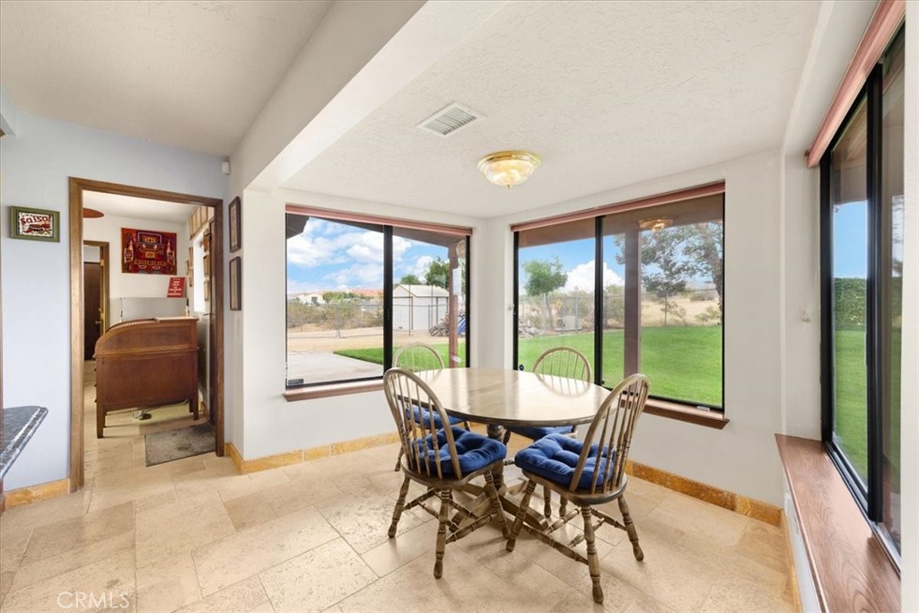 Hesperia, California, 92345, United States, ,Residential,For Sale,1942846