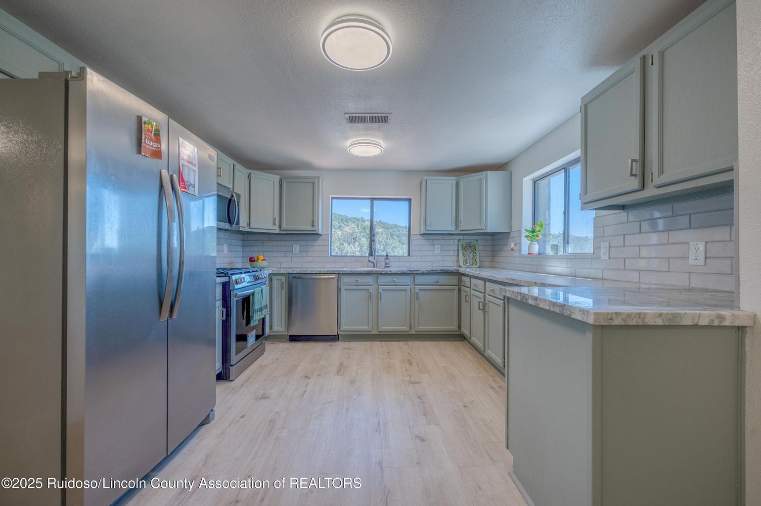 High Rolls Mountain Park, New Mexico, 87110, United States, 4 Bedrooms Bedrooms, ,3 BathroomsBathrooms,Residential,For Sale,2013029