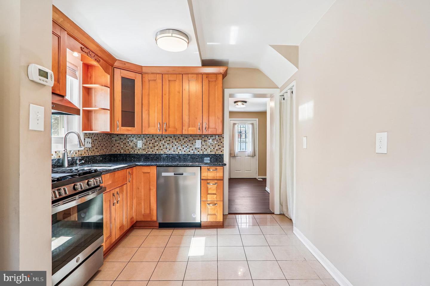 Silver Spring, Maryland, 20901, United States, 4 Bedrooms Bedrooms, ,3 BathroomsBathrooms,Residential,For Sale,1932043