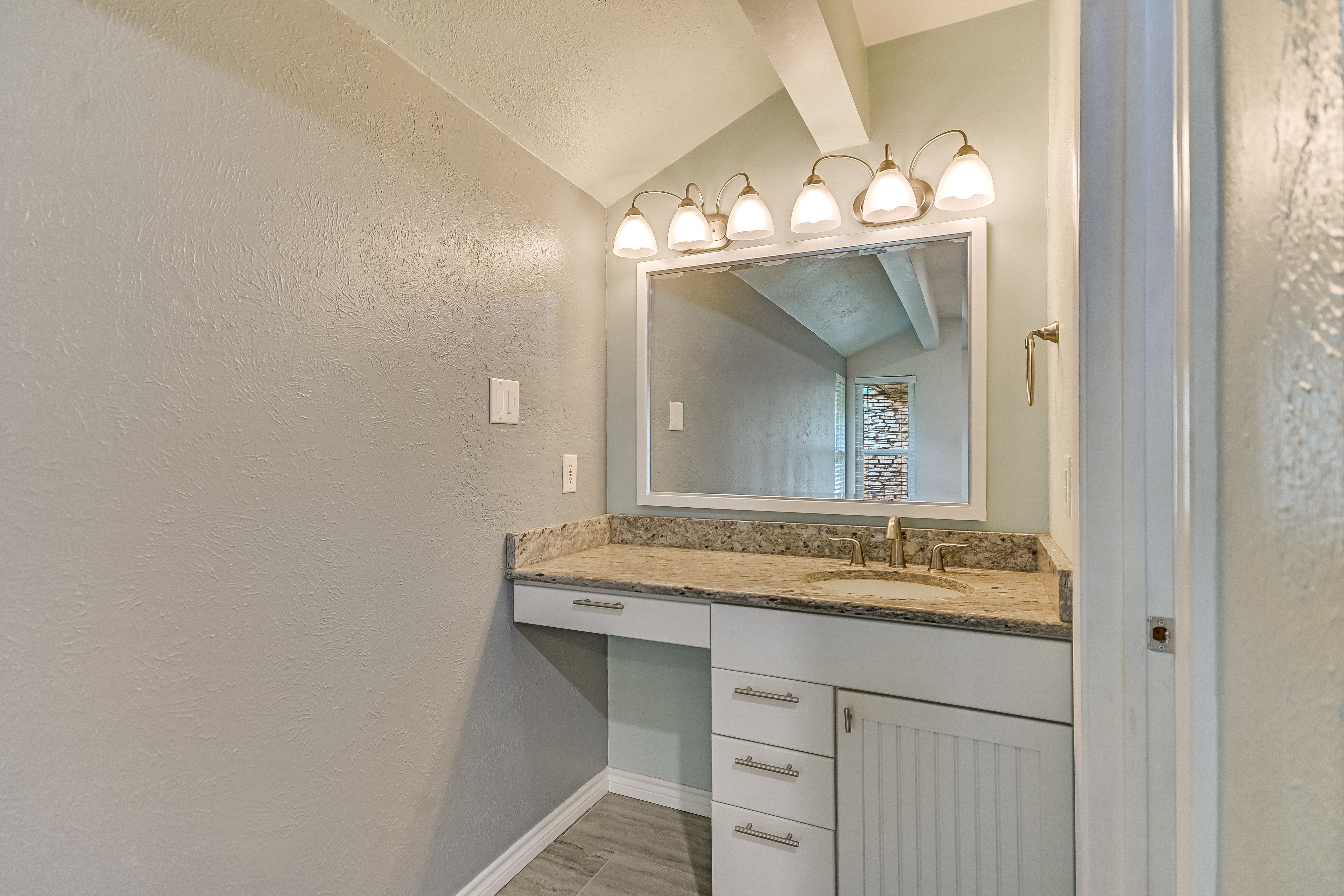  Move-In Ready Home in Anderson Mill - 物件實景