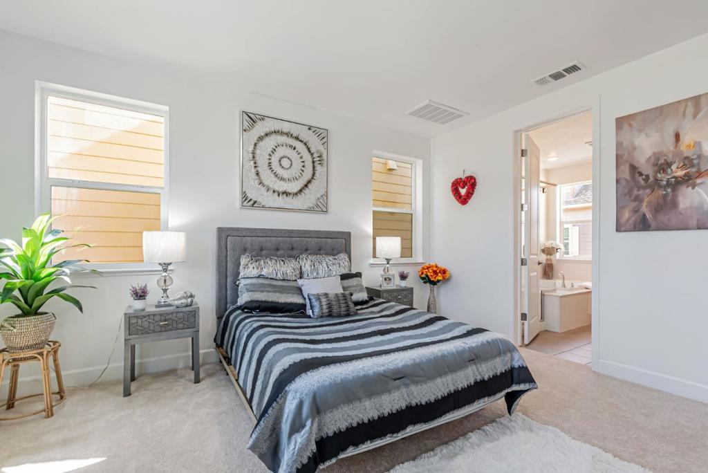 Hercules, California, 94547, United States, 4 Bedrooms Bedrooms, ,3 BathroomsBathrooms,Residential,For Sale,1978520