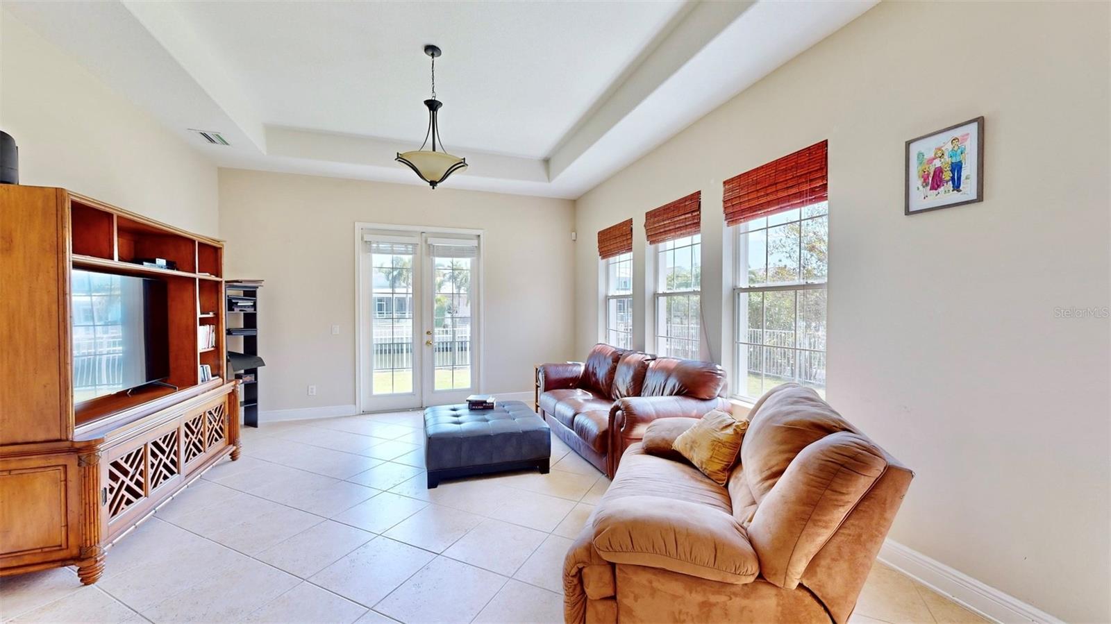 Apollo Beach, Florida, 33572, United States, 3 Bedrooms Bedrooms, ,2 BathroomsBathrooms,Residential,For Sale,2009250