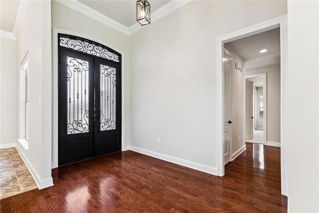 Madisonville, Louisiana, 70447, United States, 4 Bedrooms Bedrooms, ,4 BathroomsBathrooms,Residential,For Sale,1946948