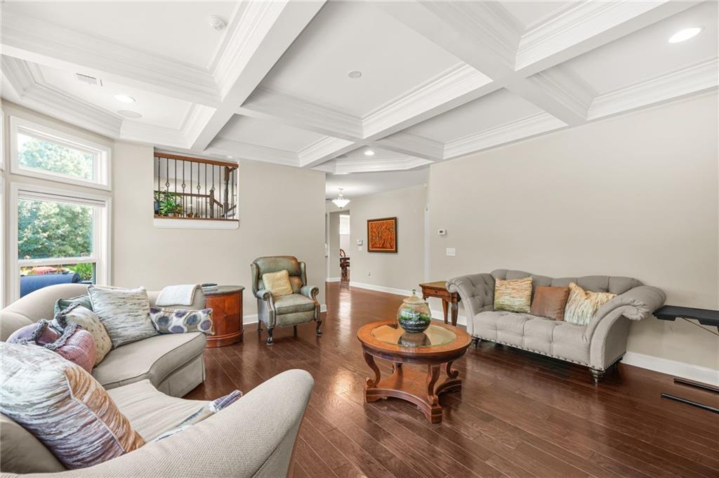 Powder Springs, Georgia, 30127, United States, 5 Bedrooms Bedrooms, ,4 BathroomsBathrooms,Residential,For Sale,1954656