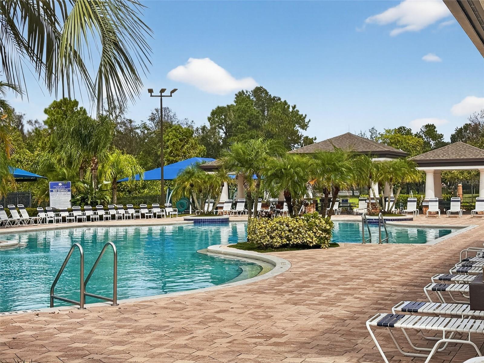 OVIEDO, Florida, 32766, United States, 5 Bedrooms Bedrooms, ,3 BathroomsBathrooms,Residential,For Sale,1974970