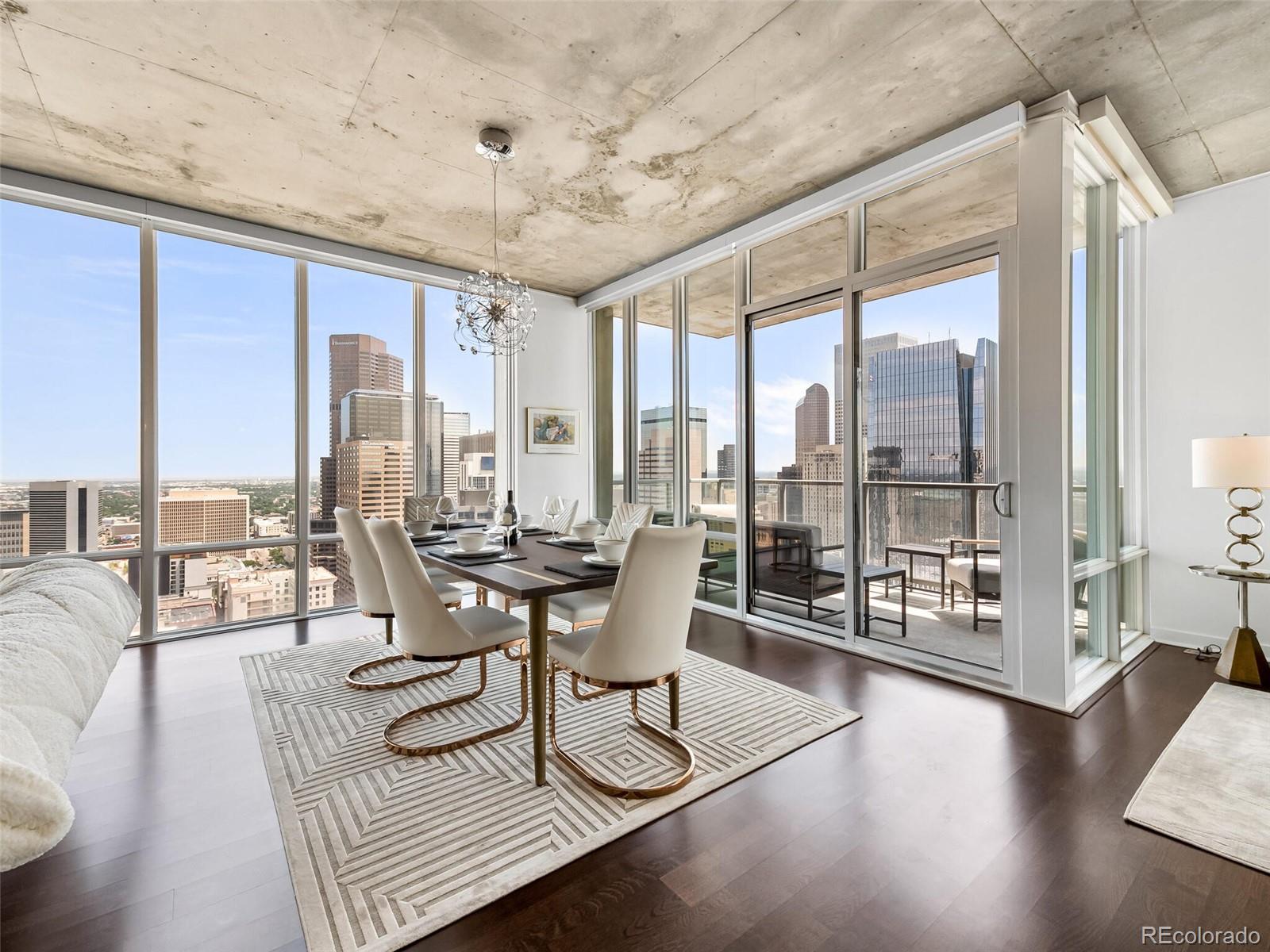 Denver, Colorado, 80202, United States, 2 Bedrooms Bedrooms, ,3 BathroomsBathrooms,Residential,For Sale,1989378