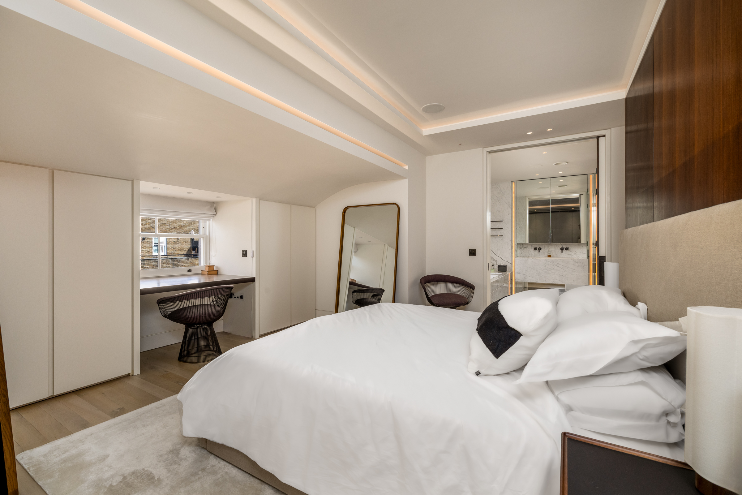  Beautiful Duplex Penthouse with Communal Garden Access - 物件實景