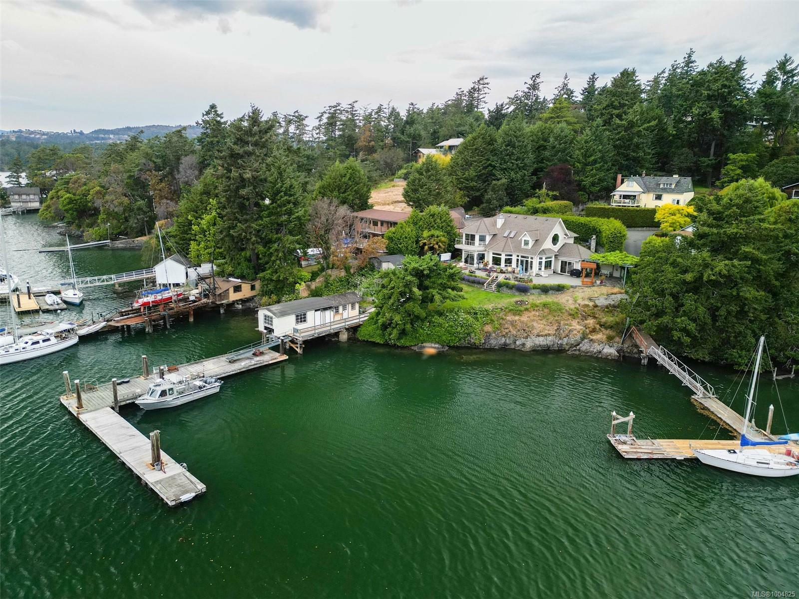 VIEW ROYAL, British Columbia, V9B 1A6, CA, 3 Bedrooms Bedrooms, ,Residential,For Sale,1883645