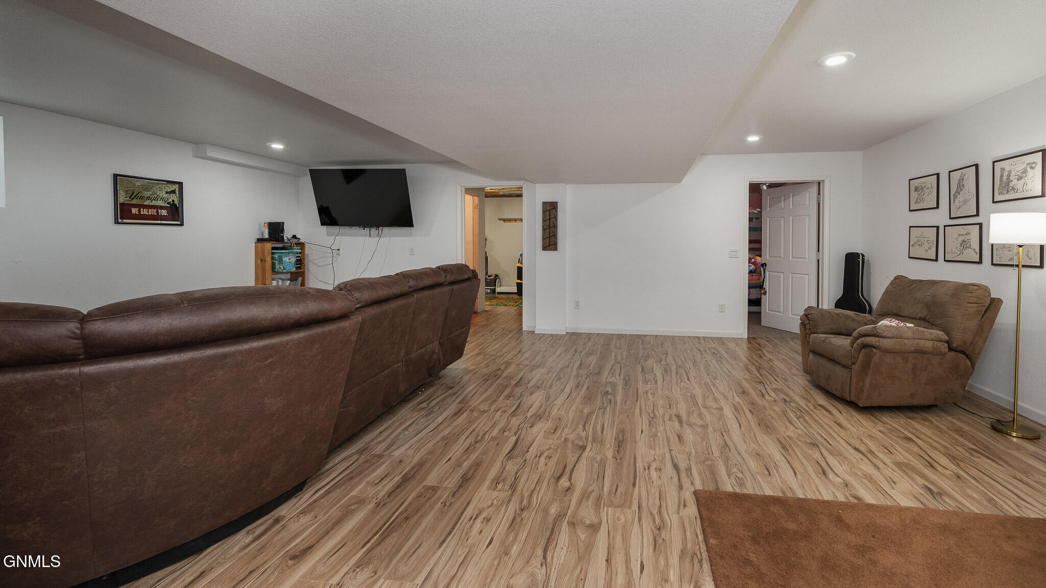 Zap, North Dakota, 58580, United States, 4 Bedrooms Bedrooms, ,1 BathroomBathrooms,Residential,For Sale,1937201