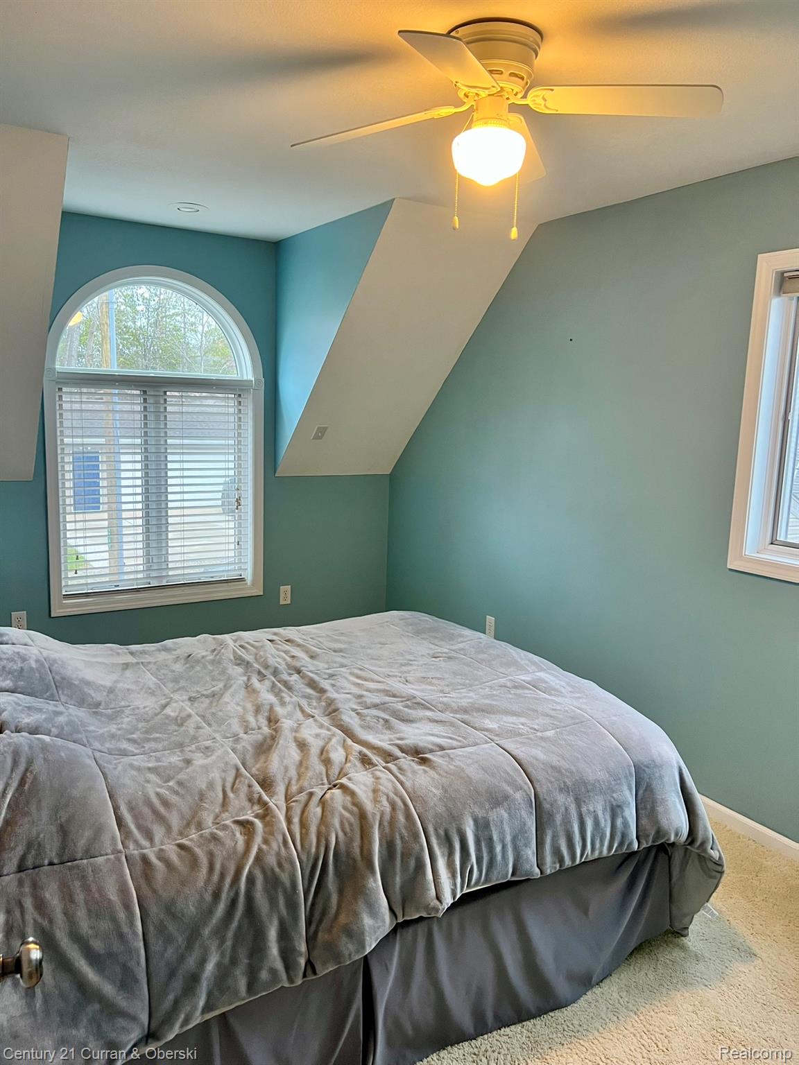 Jackson, Michigan, 49201, United States, 3 Bedrooms Bedrooms, ,3 BathroomsBathrooms,Residential,For Sale,1981223