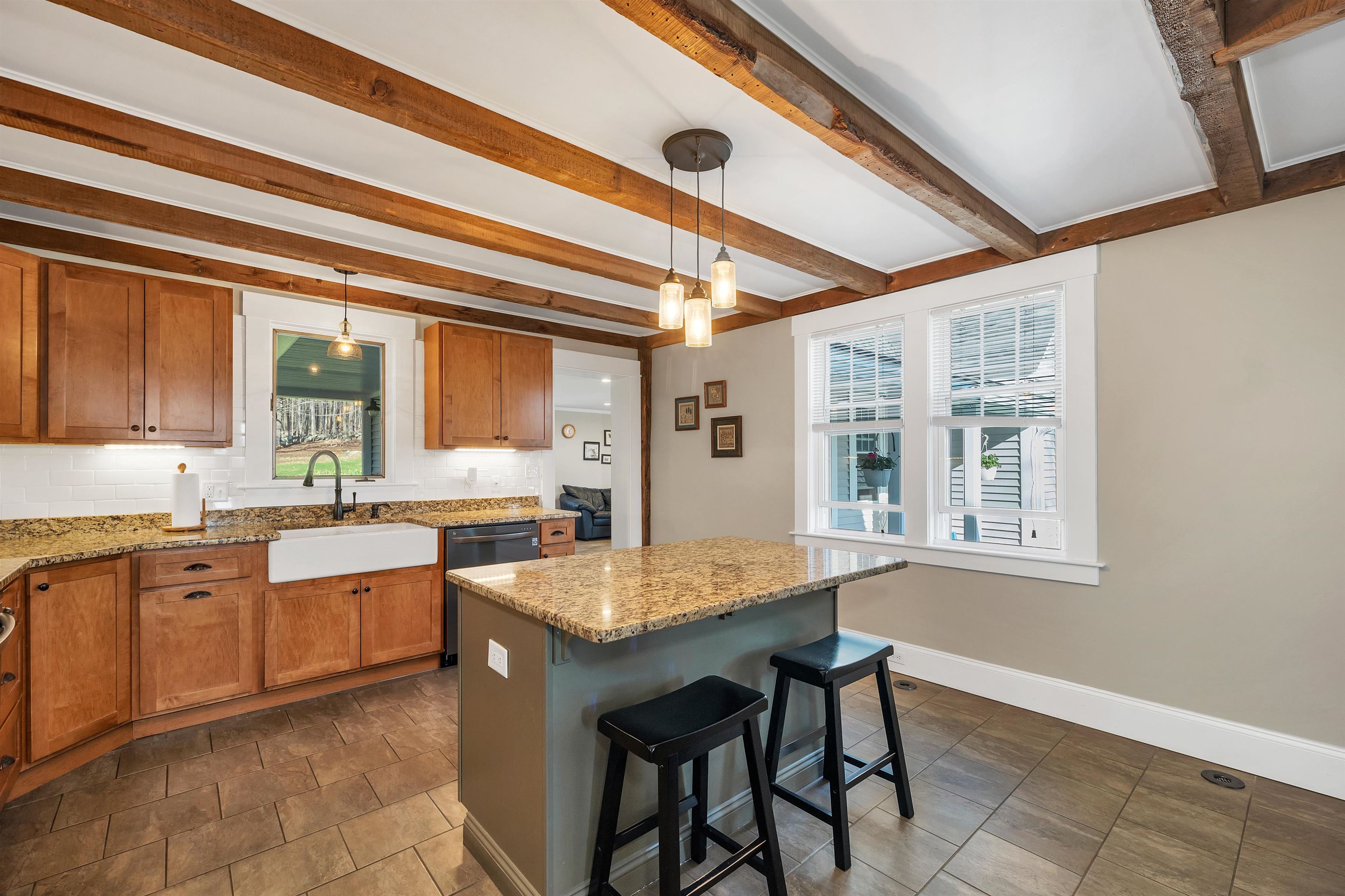 Meredith, New Hampshire, 03253, United States, 3 Bedrooms Bedrooms, ,2 BathroomsBathrooms,Residential,For Sale,1793827
