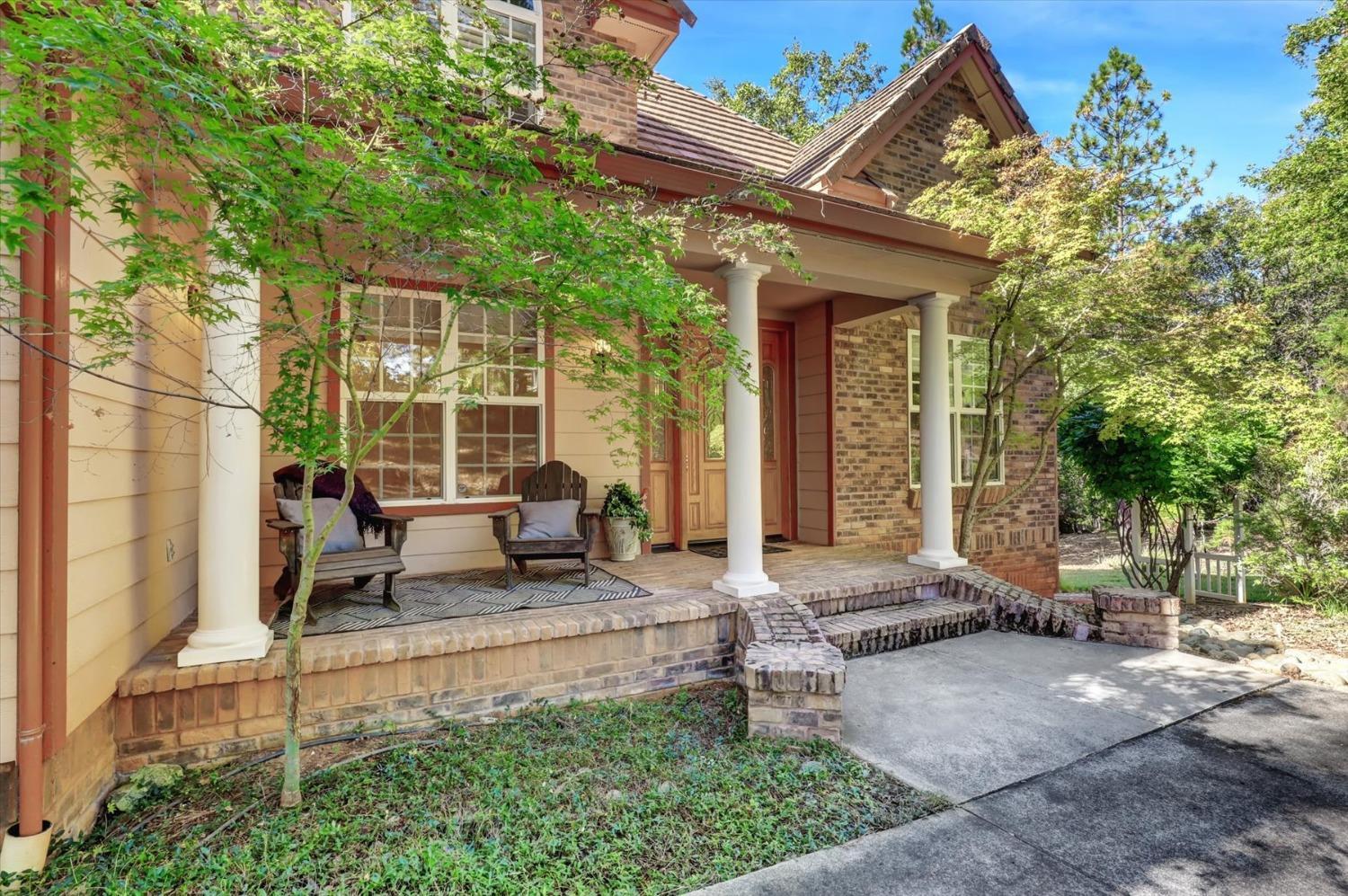 Grass Valley, California, 95945, United States, 4 Bedrooms Bedrooms, ,4 BathroomsBathrooms,Residential,For Sale,1986075