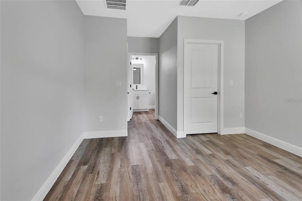Deland, Florida, 32720, United States, 6 Bedrooms Bedrooms, ,Residential,For Sale,1898619