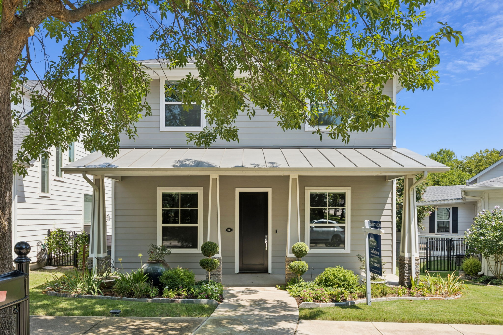  Classic Craftsman with Unbeatable Neighborhood Appeal - 物件實景