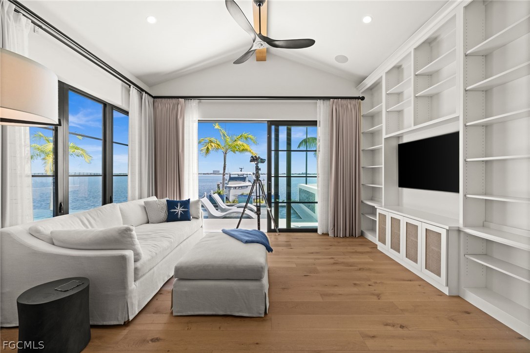 Cape Coral, Florida, 33904, United States, 4 Bedrooms Bedrooms, ,4 BathroomsBathrooms,Residential,For Sale,2016497