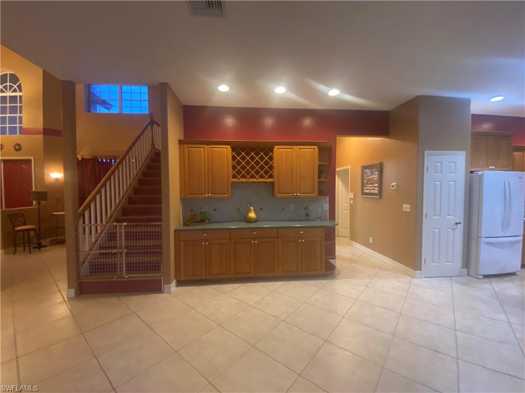 Bonita Springs, Florida, 34135, United States, 4 Bedrooms Bedrooms, ,4 BathroomsBathrooms,Residential,For Sale,1947100