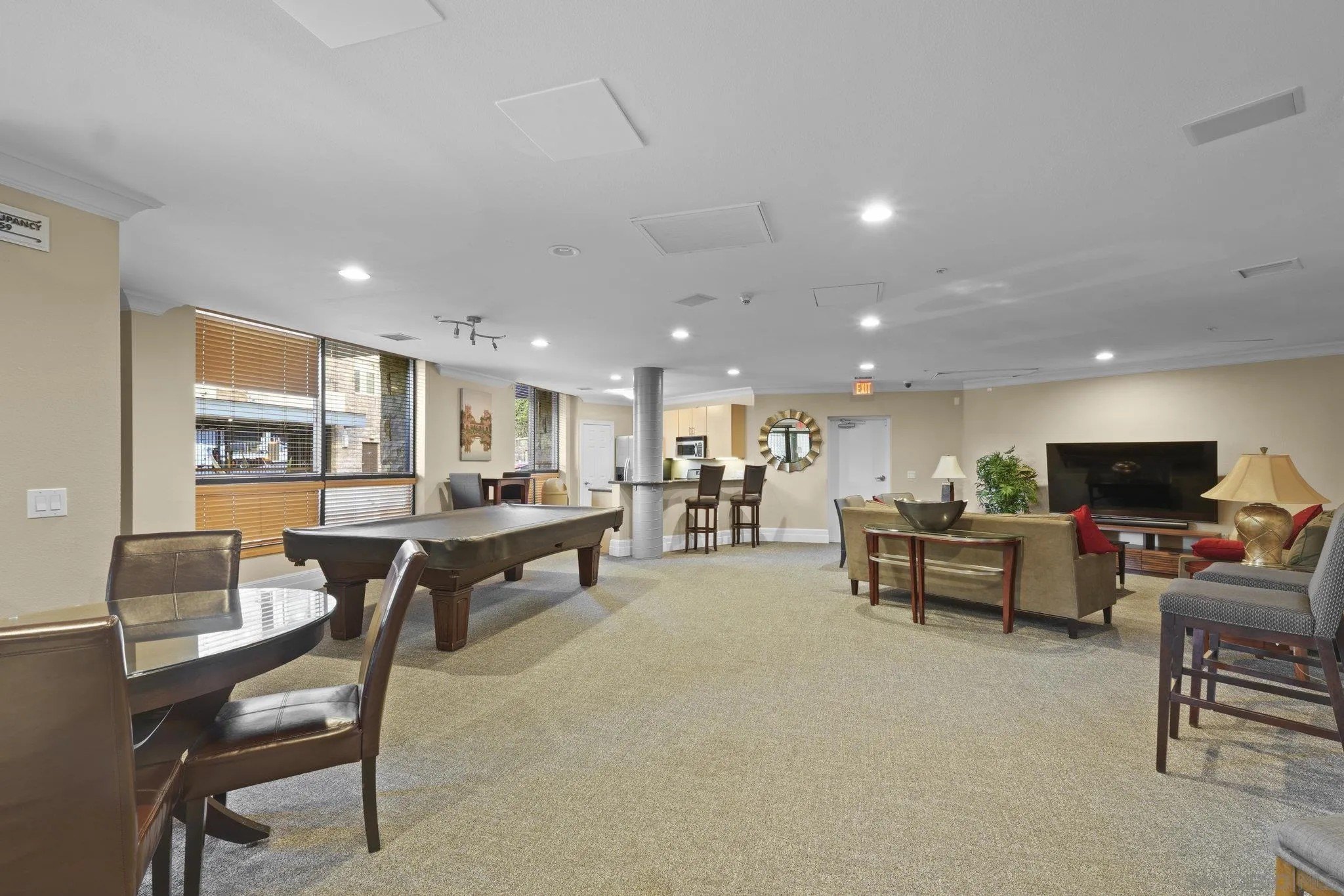 San Diego, California, 92101, United States, 1 Bedroom Bedrooms, ,1 BathroomBathrooms,Residential,For Sale,1951251