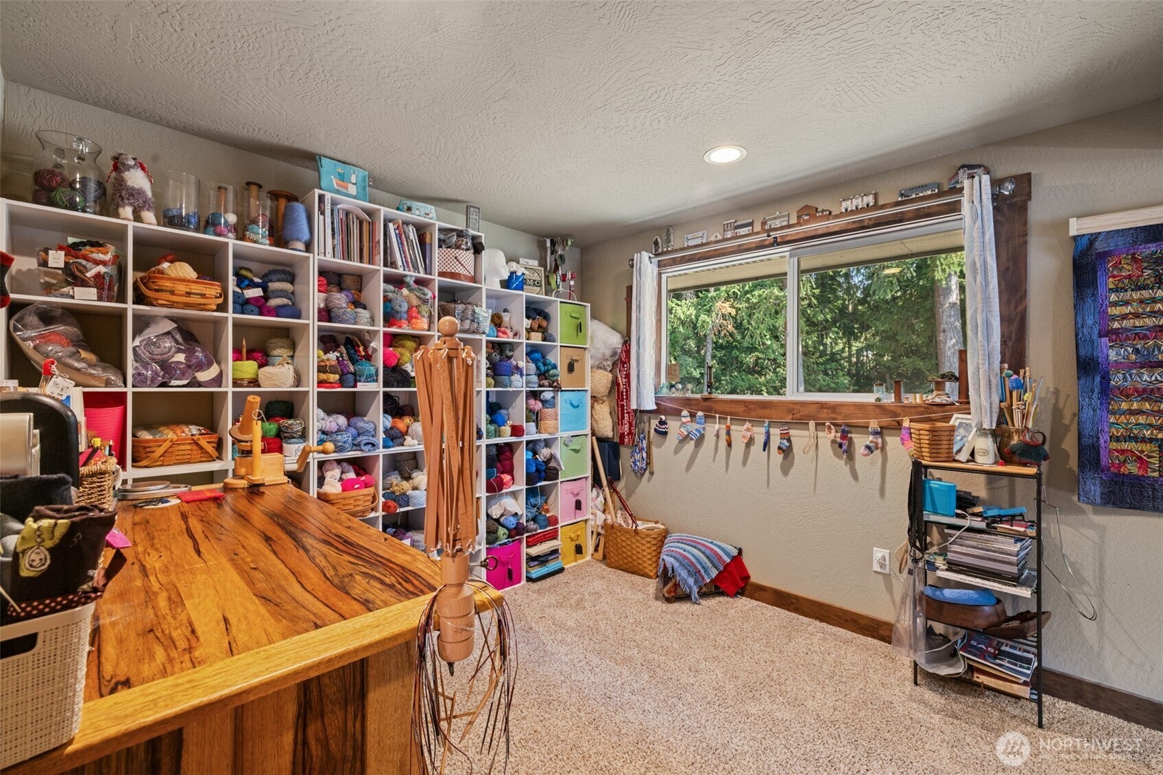 Port Angeles, Washington, 98363, United States, 2 Bedrooms Bedrooms, ,1 BathroomBathrooms,Residential,For Sale,1935683