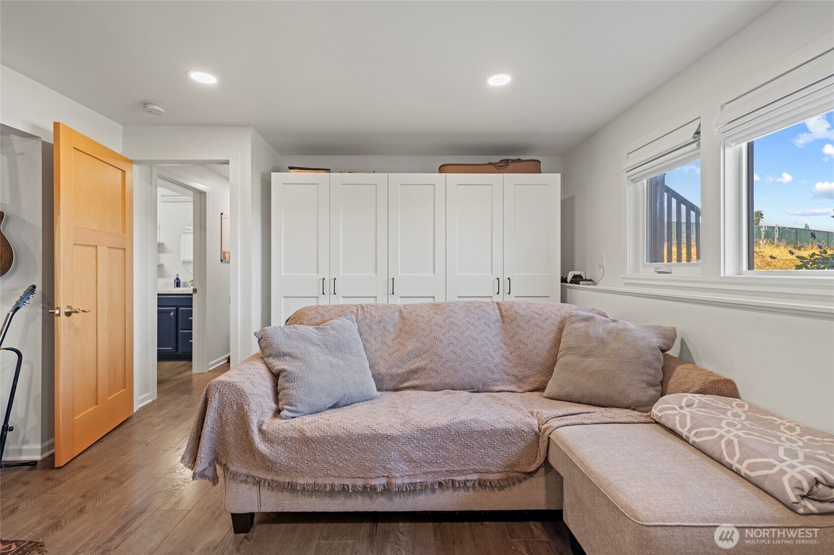 Anacortes, Washington, 98221, United States, 3 Bedrooms Bedrooms, ,1 BathroomBathrooms,Residential,For Sale,1914220