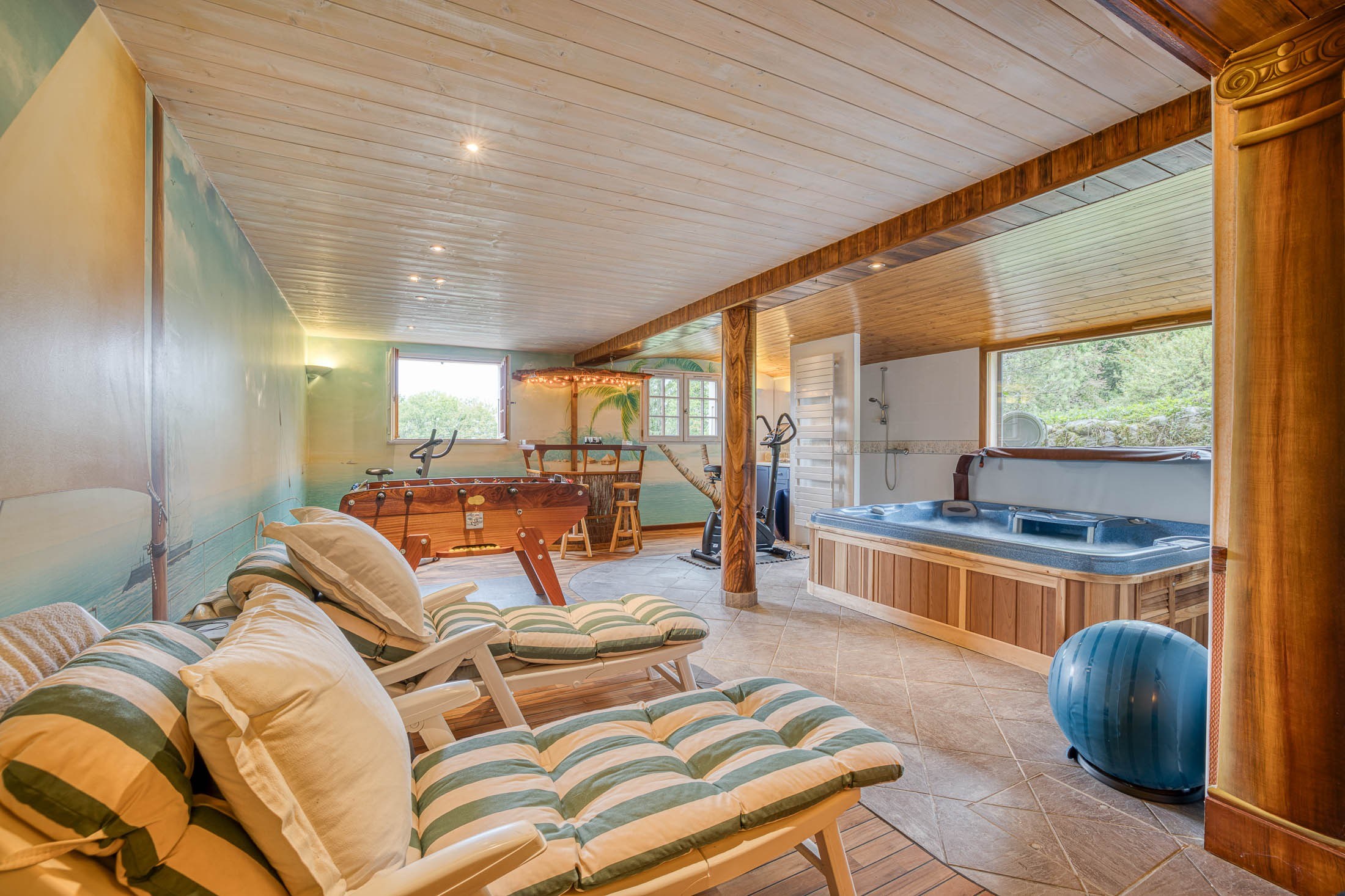  ELEGANT CHALET ON THE HEIGHTS OF TALLOIRES-MONTMIN - 物件實景