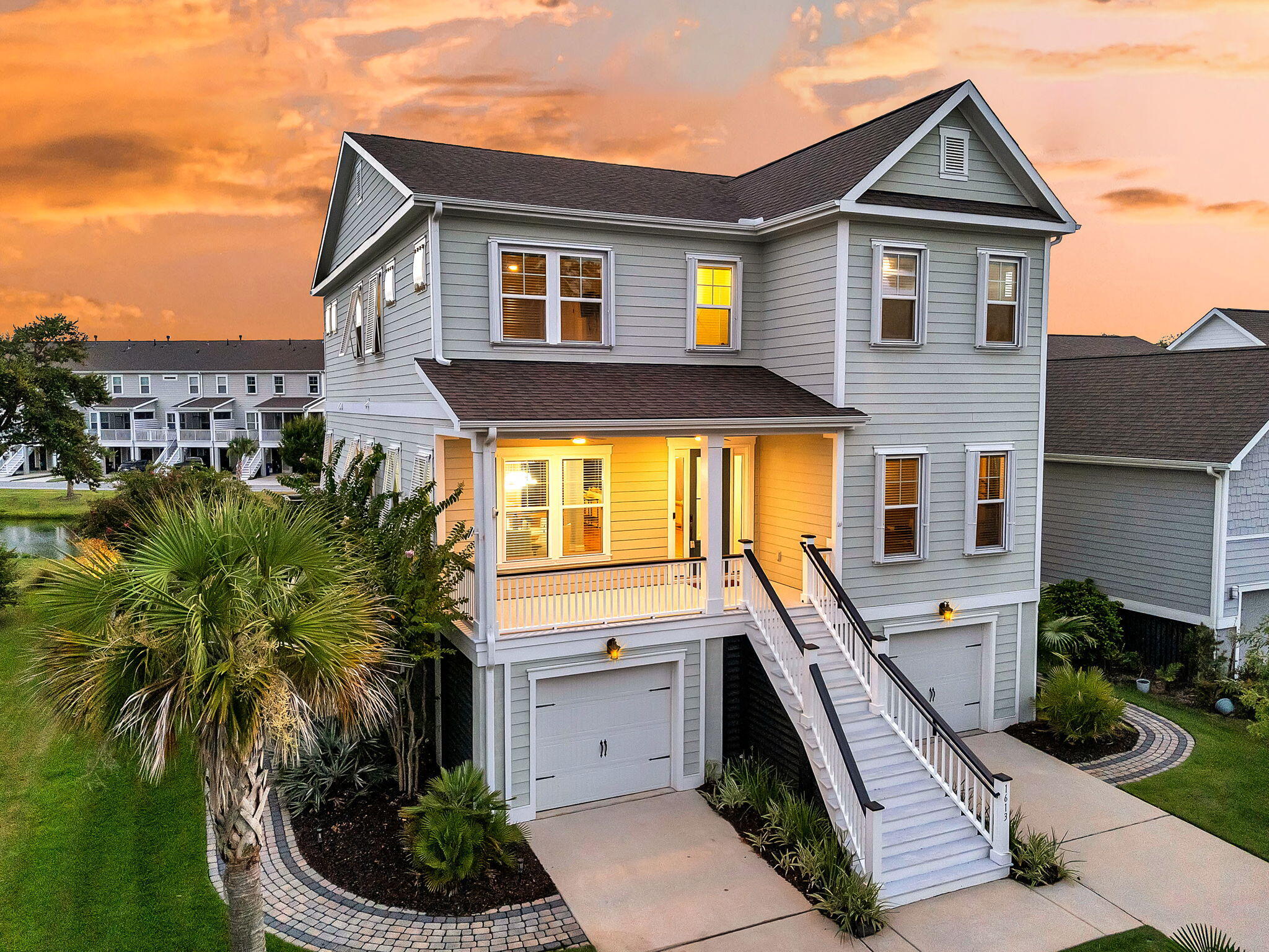 Mount Pleasant, South Carolina, 29466, United States, 4 Bedrooms Bedrooms, ,3 BathroomsBathrooms,Residential,For Sale,1900644