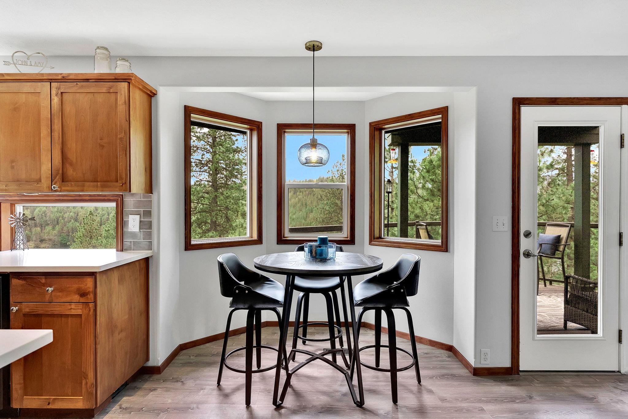 Nine Mile Falls, Washington, 99026, United States, 4 Bedrooms Bedrooms, ,3 BathroomsBathrooms,Residential,For Sale,1979955