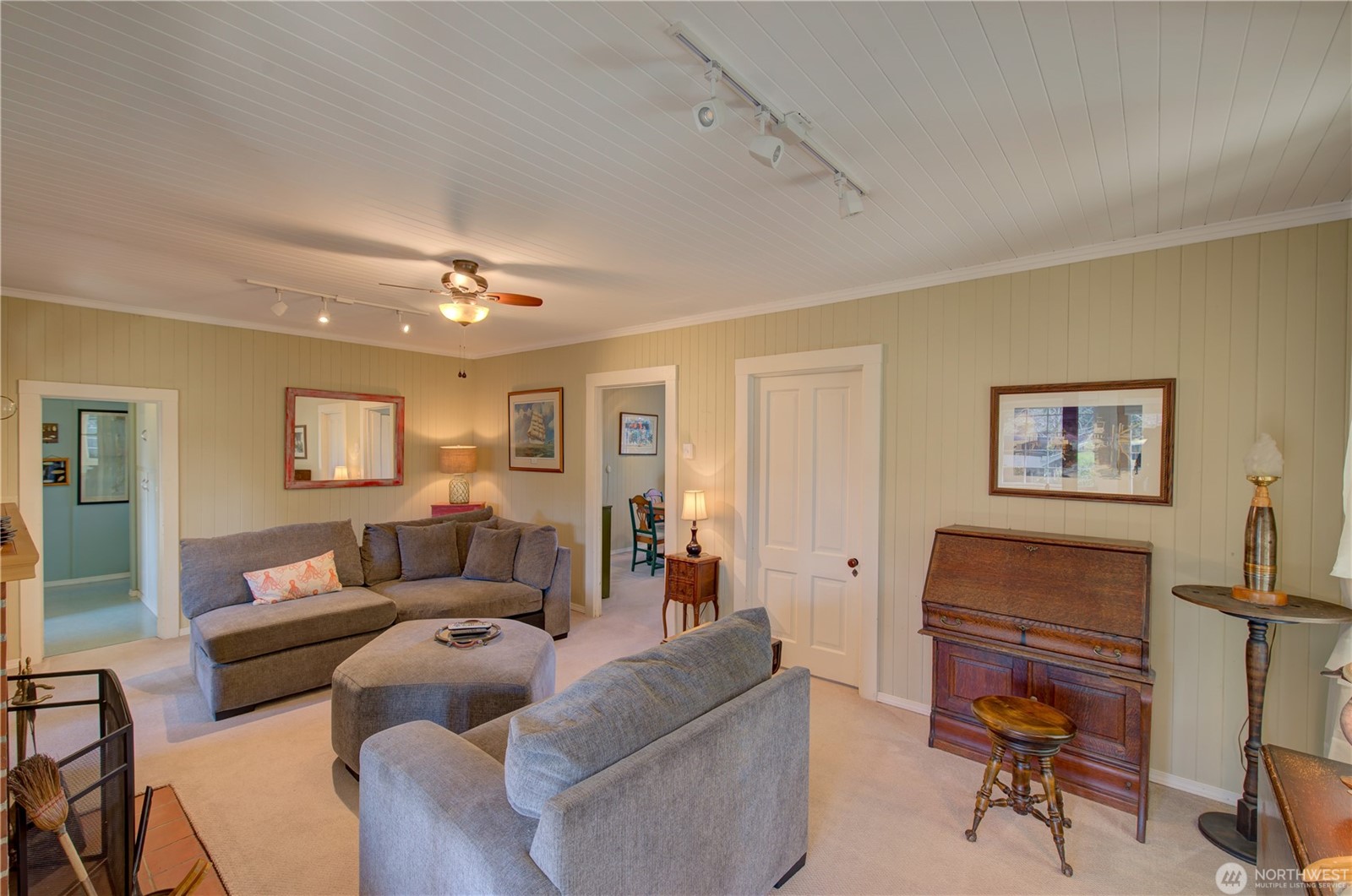 Seaview, Washington, 98644, United States, 4 Bedrooms Bedrooms, ,1 BathroomBathrooms,Residential,For Sale,1922950