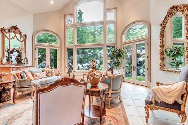 Salt Lake City, Utah, 84103, United States, 4 Bedrooms Bedrooms, ,6 BathroomsBathrooms,Residential,For Sale,2048432