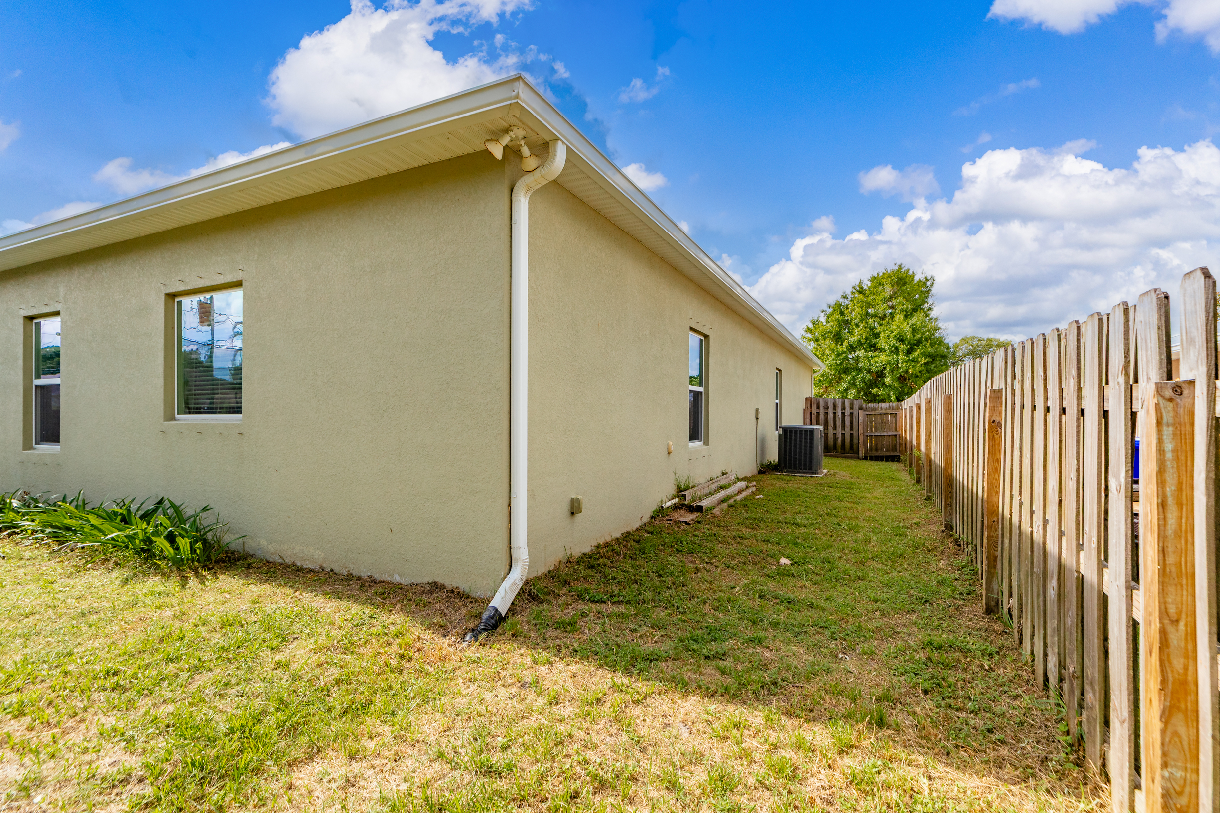  956 Claire Avenue, Sebastian, FL, 32958 - 物件實景