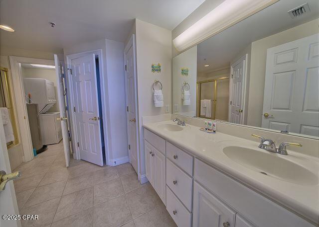 Panama City, Florida, 32408, United States, 2 Bedrooms Bedrooms, ,2 BathroomsBathrooms,Residential,For Sale,1976386