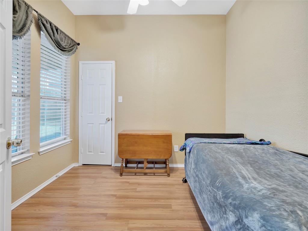 Sachse, Texas, 75048, United States, 5 Bedrooms Bedrooms, ,2 BathroomsBathrooms,Residential,For Sale,1912728