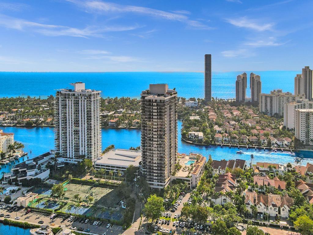 Aventura, Florida, 33180, United States, 4 Bedrooms Bedrooms, ,5 BathroomsBathrooms,Residential,For Sale,1796989