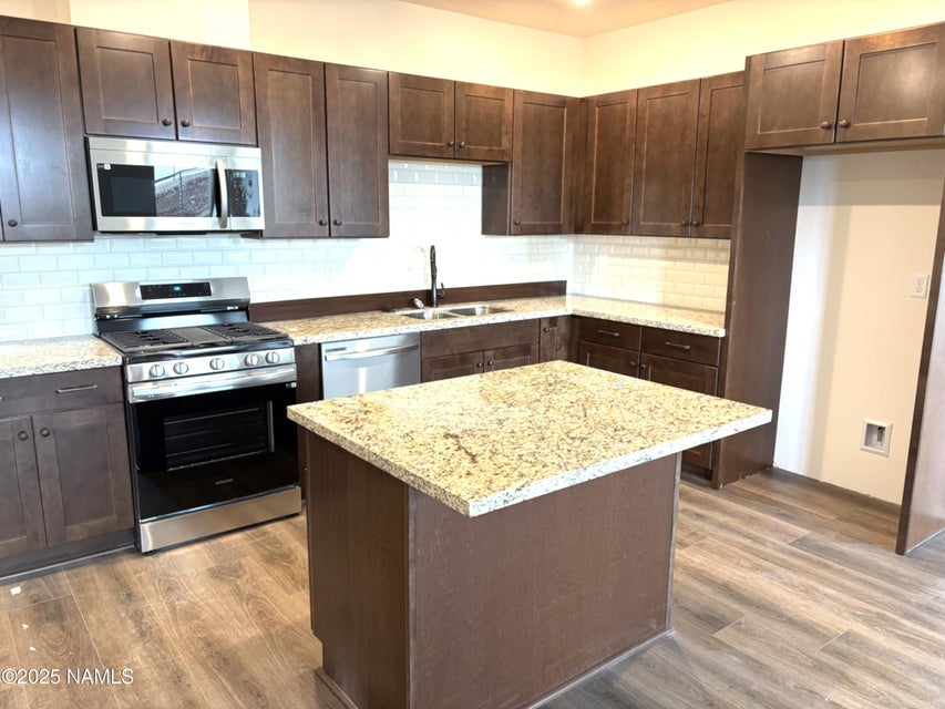 Flagstaff, Arizona, 86001, United States, 2 Bedrooms Bedrooms, ,2 BathroomsBathrooms,Residential,For Sale,1976105