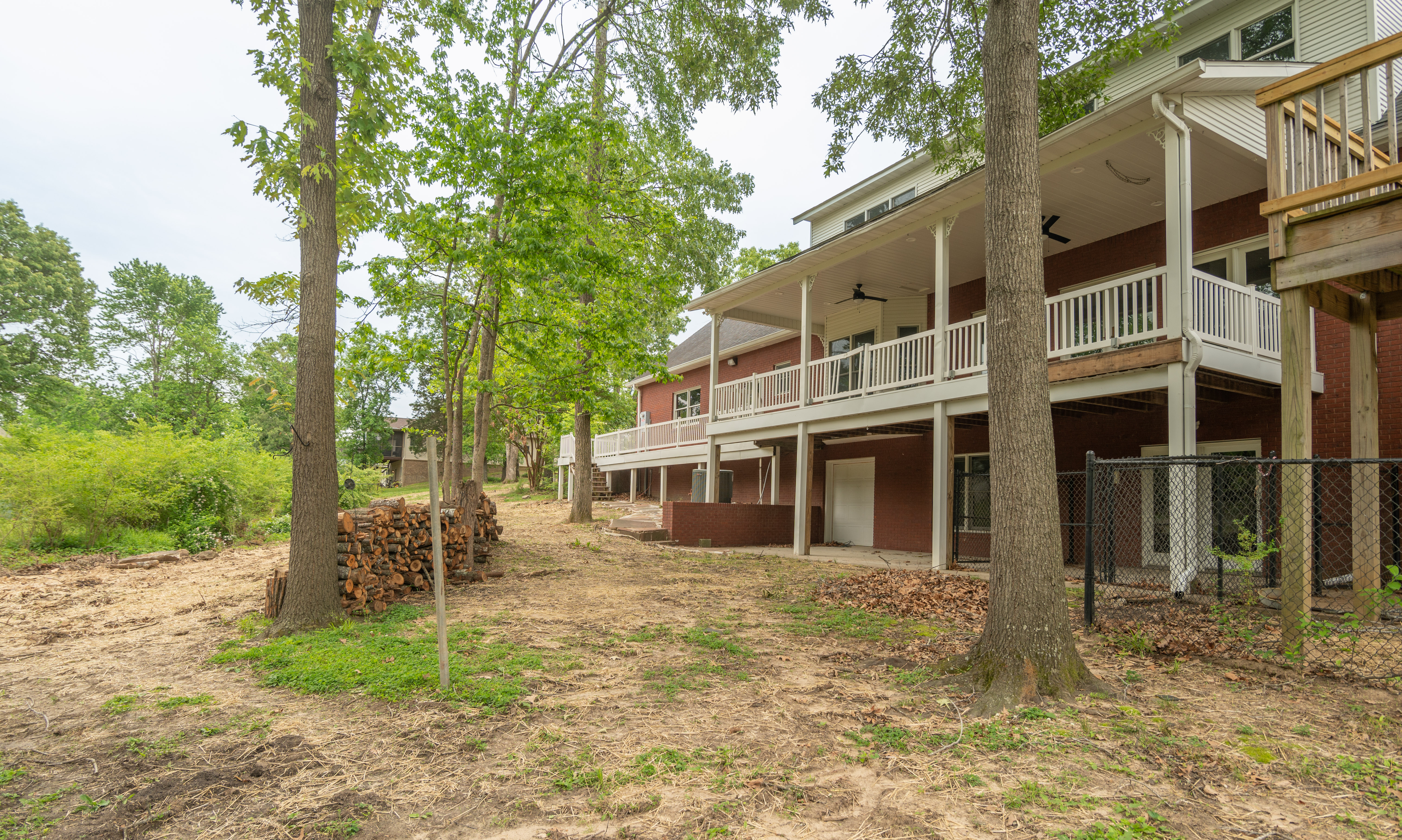 Poplar Bluff, Missouri, 63901, United States, 5 Bedrooms Bedrooms, ,5 BathroomsBathrooms,Residential,For Sale,2000357