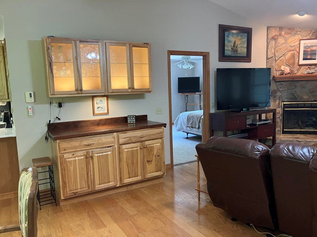 Young Harris, Georgia, 30582, United States, 3 Bedrooms Bedrooms, ,3 BathroomsBathrooms,Residential,For Sale,1847113