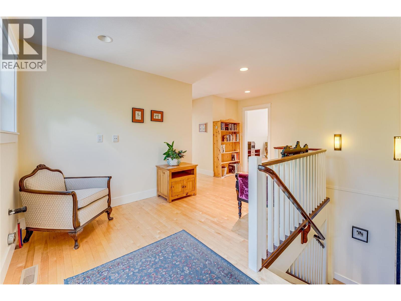 VERNON, British Columbia, V1T 2P9, CA, 5 Bedrooms Bedrooms, ,4 BathroomsBathrooms,Residential,For Sale,1948621