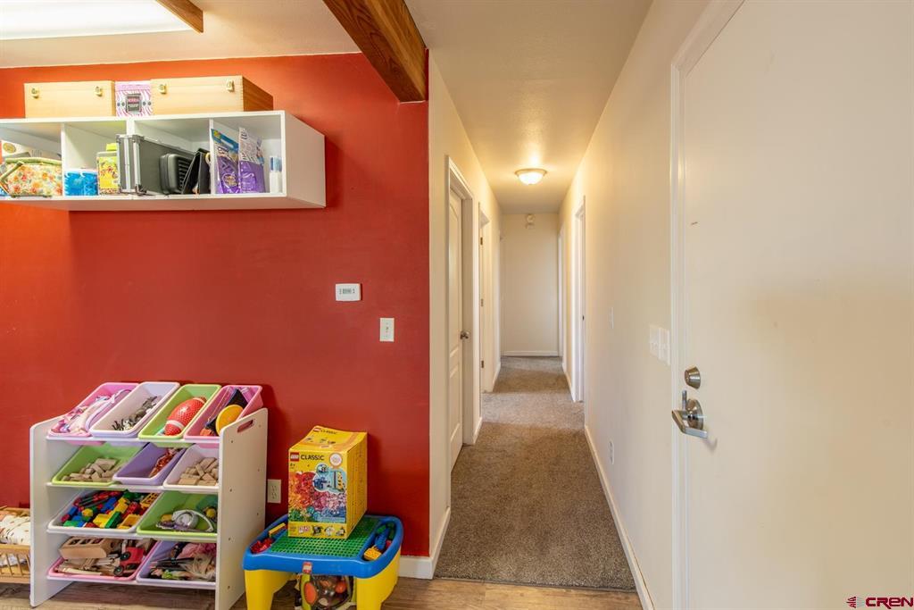 Austin, Colorado, 81410, United States, 4 Bedrooms Bedrooms, ,3 BathroomsBathrooms,Residential,For Sale,1976100