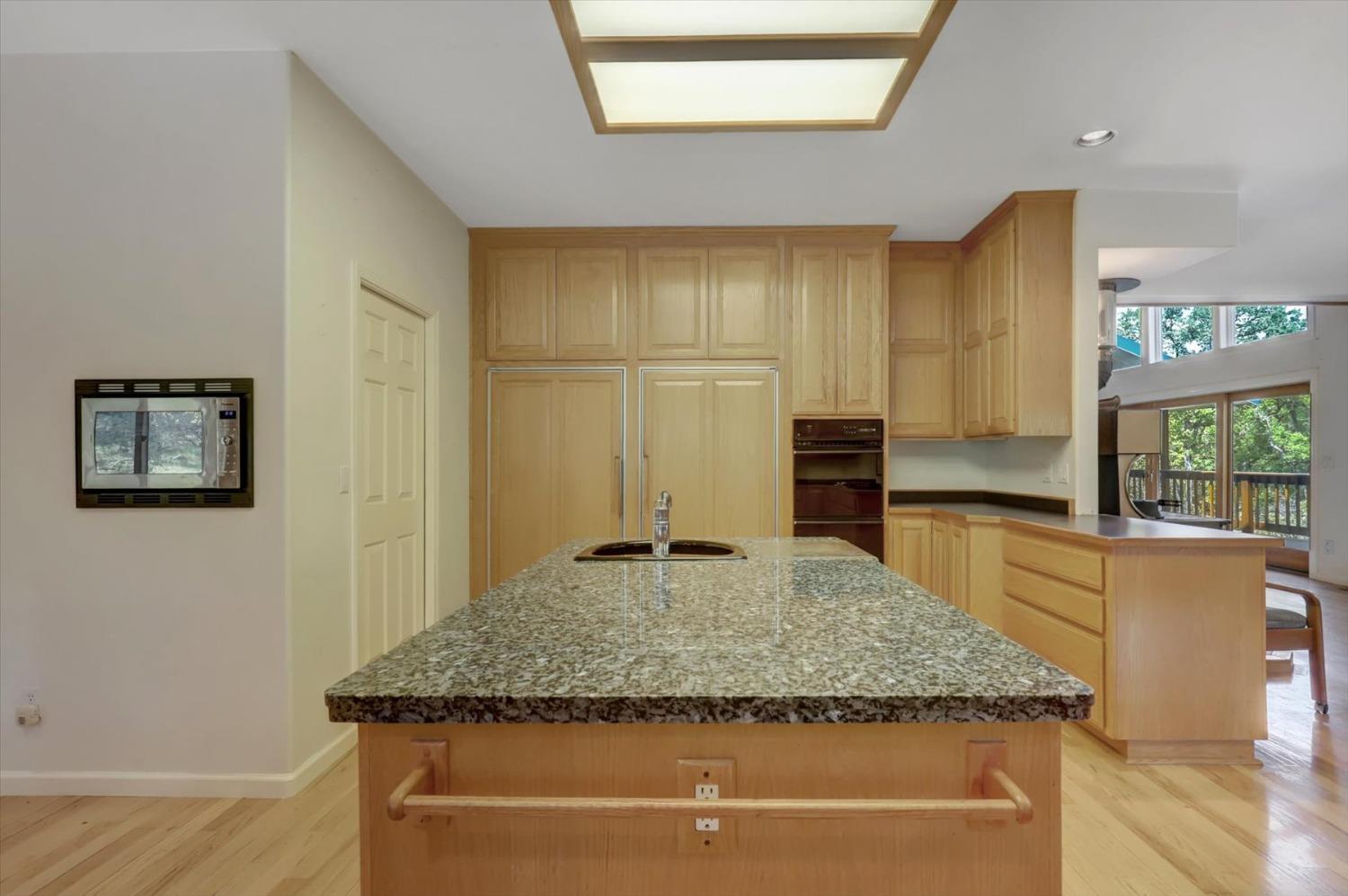 Penn Valley, California, 95946, United States, 3 Bedrooms Bedrooms, ,4 BathroomsBathrooms,Residential,For Sale,1798374