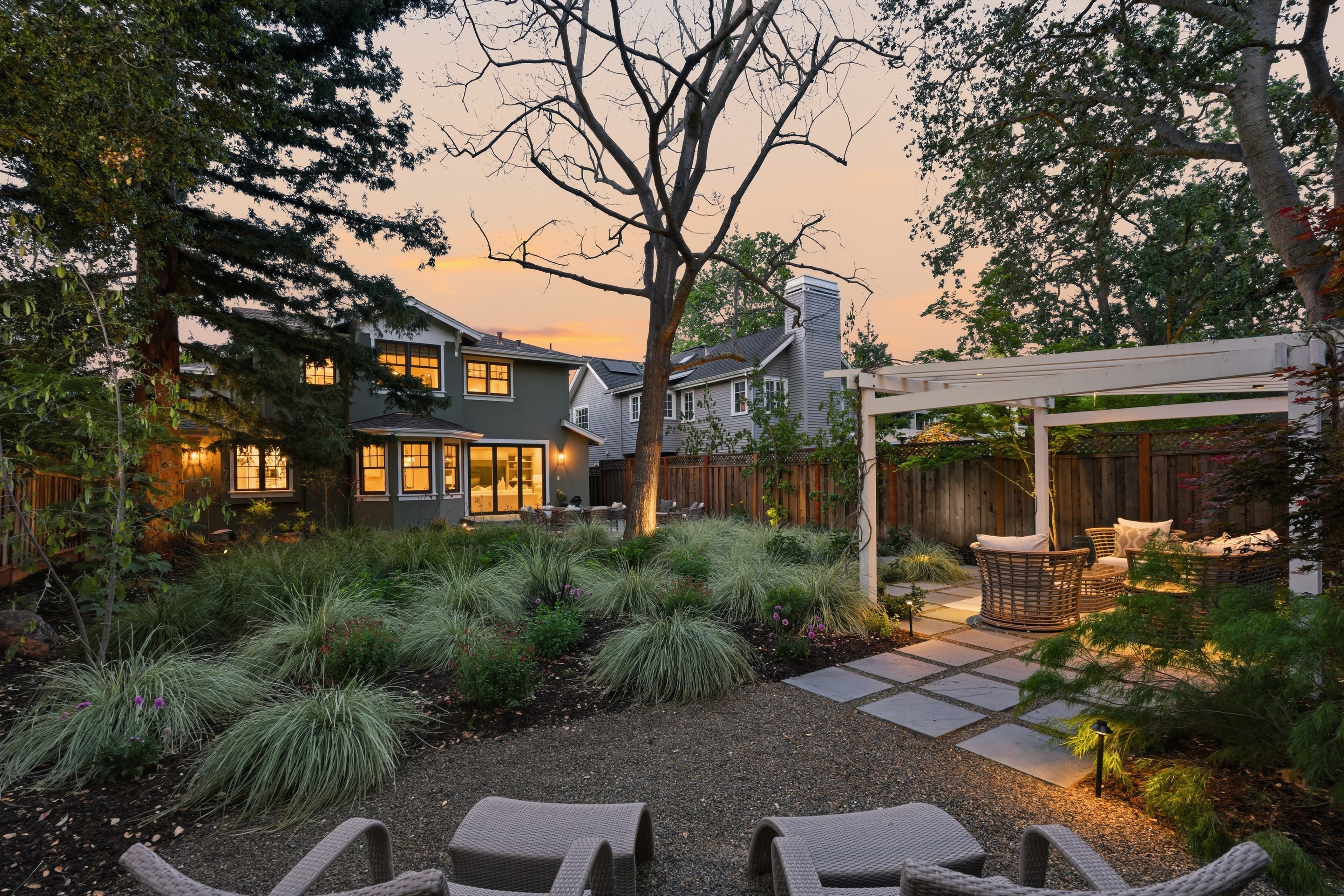  Classic Craftsman Home - 物件實景