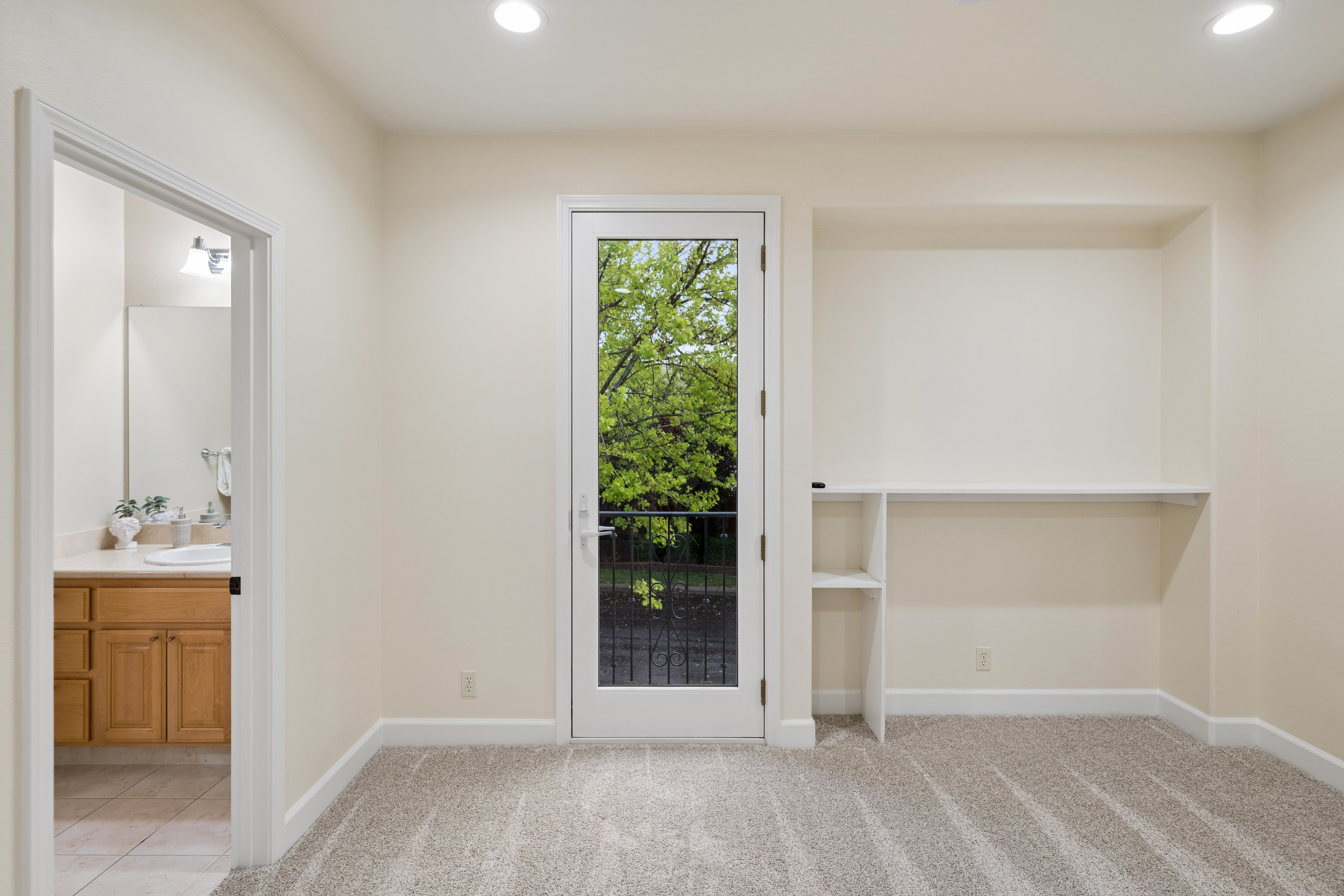  Panoramic Views and Timeless Design in This Stunning Shapell ?Gallery? Residence - 物件實景