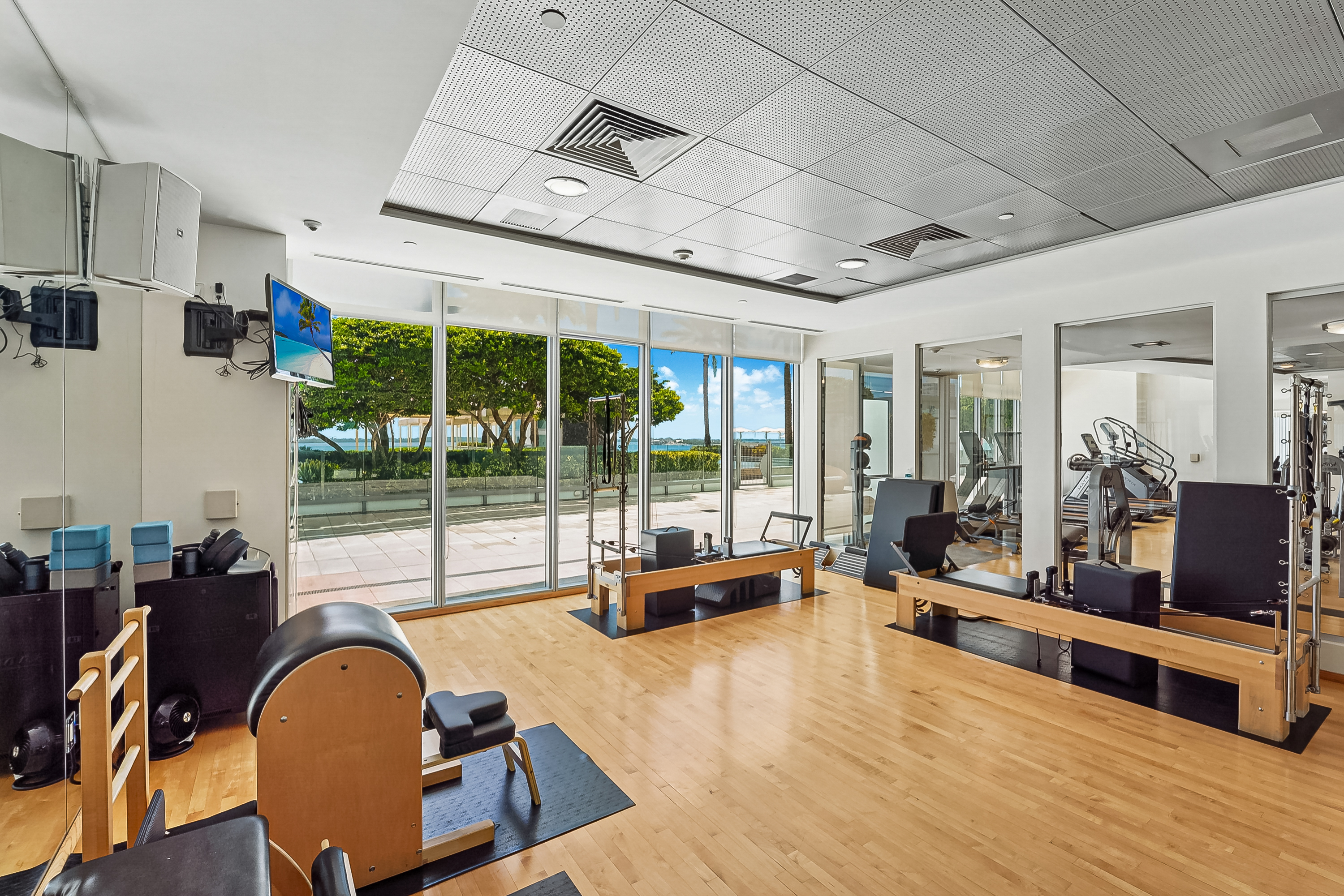  1331 Brickell Bay Dr, Miami, FL, 33131 - 物件實景