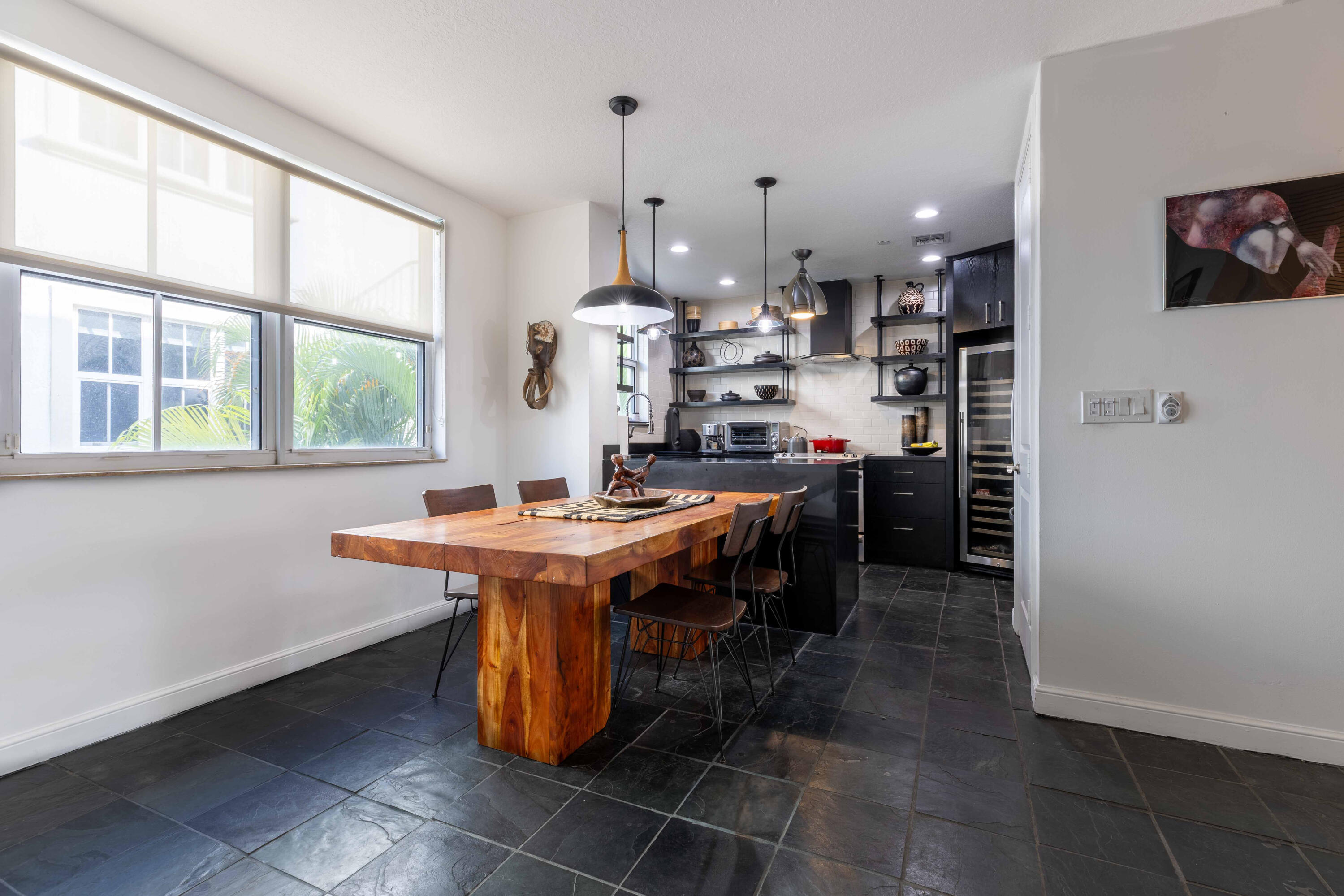Fort Lauderdale, Florida, 33304, United States, 2 Bedrooms Bedrooms, ,4 BathroomsBathrooms,Residential,For Sale,1891530