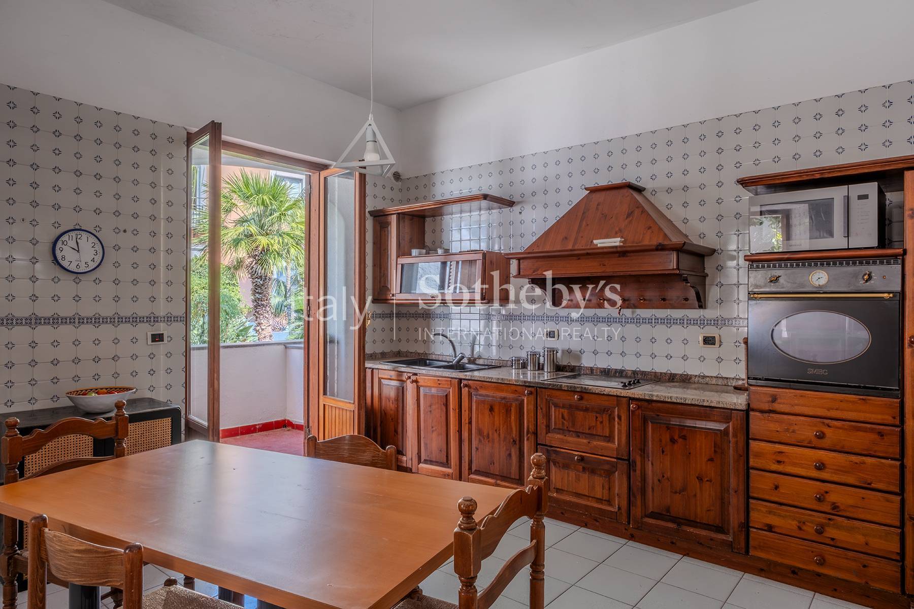  Prestigious villa with swimming pool in the heart of Forio - 物件實景