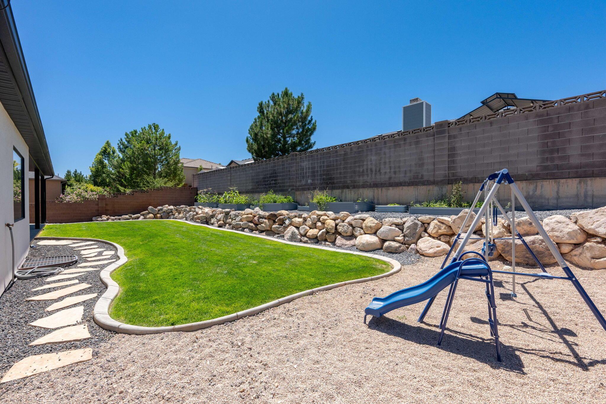 Cedar City, Utah, 84720, United States, 5 Bedrooms Bedrooms, ,4 BathroomsBathrooms,Residential,For Sale,1976034