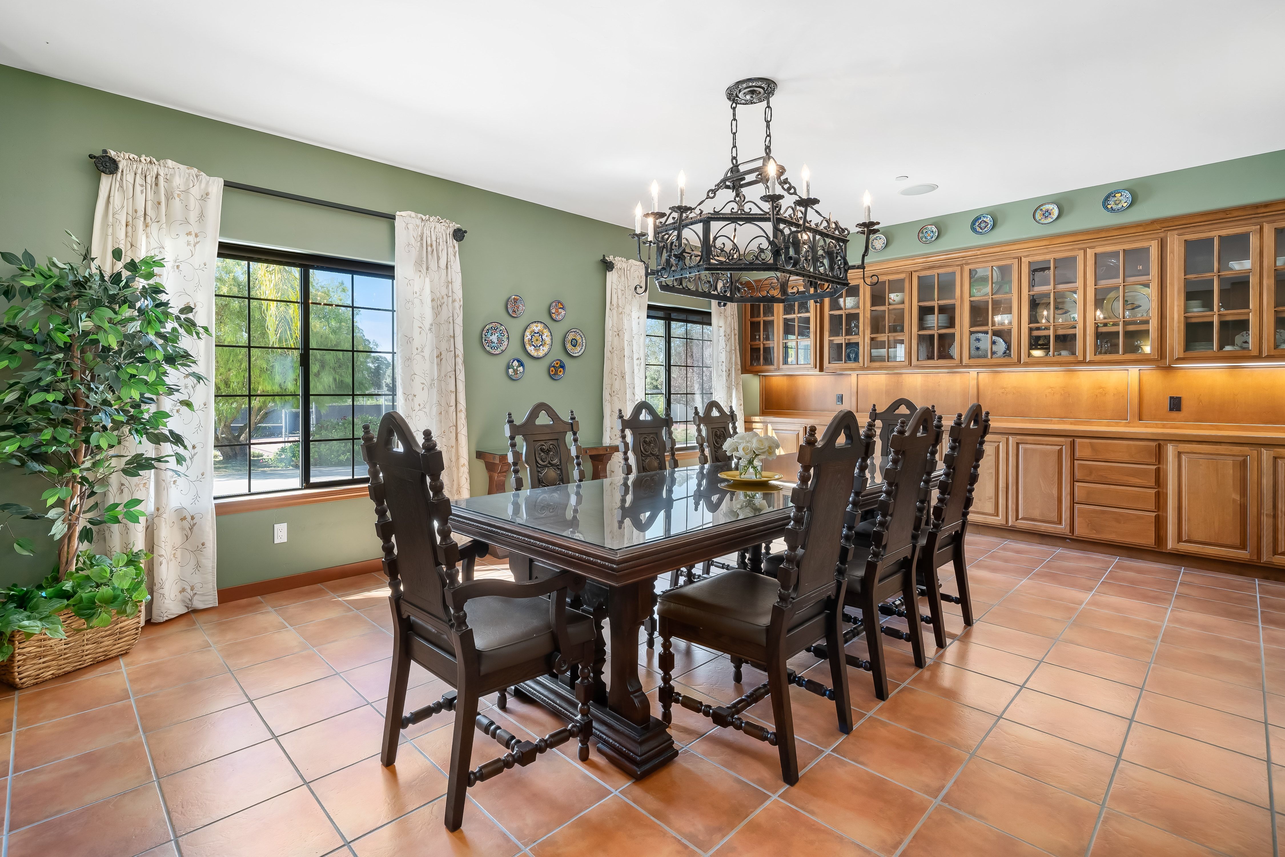  A Timeless Spanish Colonial Estate of Rare Distinction - 物件實景